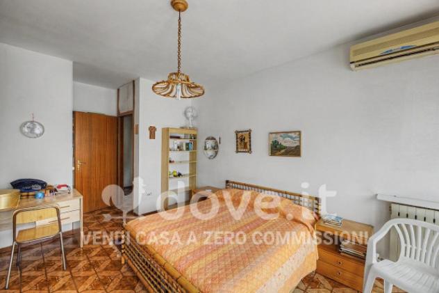 Appartamento di 210 m² con 5 locali e box auto doppio in vendita a Novara - Foto 17