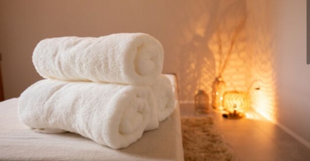 Trattamenti olistici Tel:3758221991