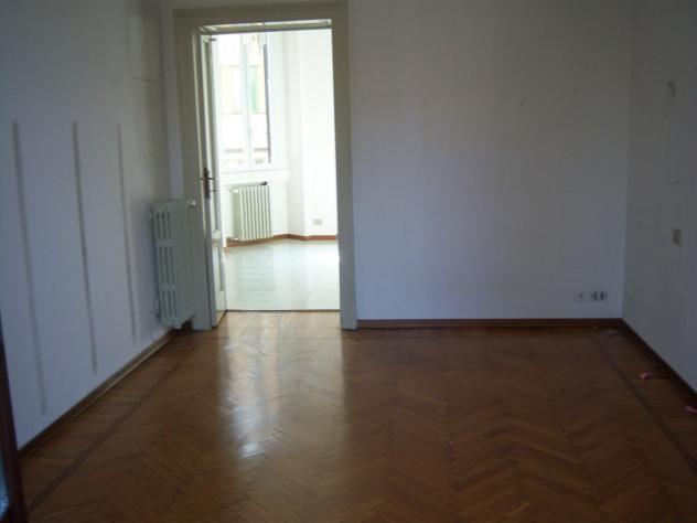 TRILOCALE CON BALCONE - Foto 10