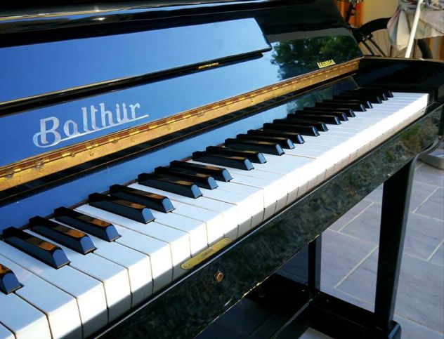 Pianoforte verticale Balthür Legnica - Foto 8