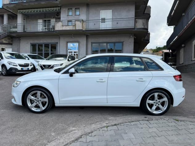 AUDI A3 SPB 1.6 TDI 116CV Sport - Foto 8