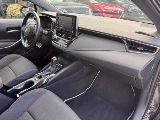 TOYOTA Corolla 1.8 Hybrid Active rif. 23992270 - Foto 7