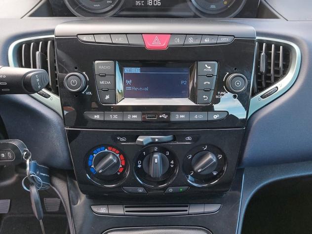 Lancia Ypsilon PREZZO REALE NO VINCOLI /1.0 Hybrid 5 posti + Bluetooth - Foto 8