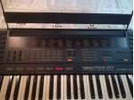 Pianola yamaha PSR 37