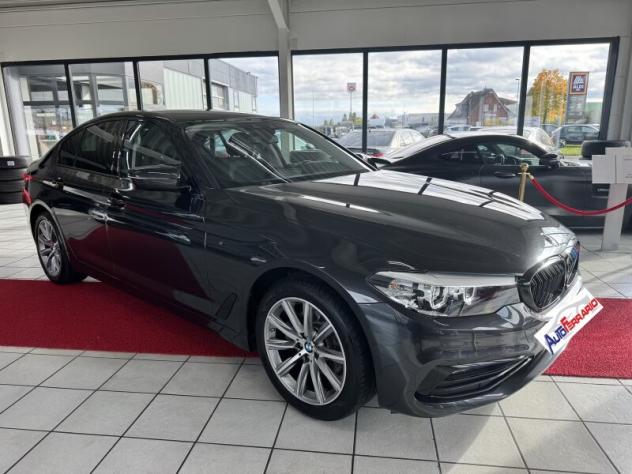 BMW Serie 5(G30/31/F90) 520i Sport - Foto 6