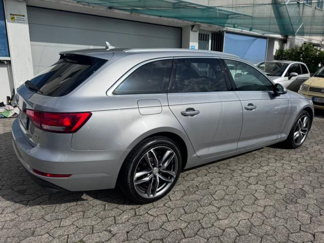 Audi A4 Avant 2.0 TDI 122 CV S tronic Business - Foto 5