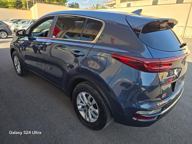 Kia Sportage 1.6 CRDI 136 CV 2WD HYBRID Urban - Foto 4