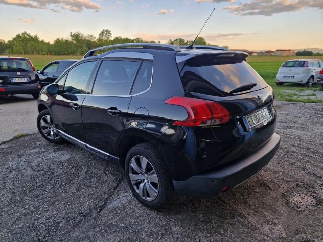 Peugeot 2008 1.2 VTi 82CV Allure - Foto 9