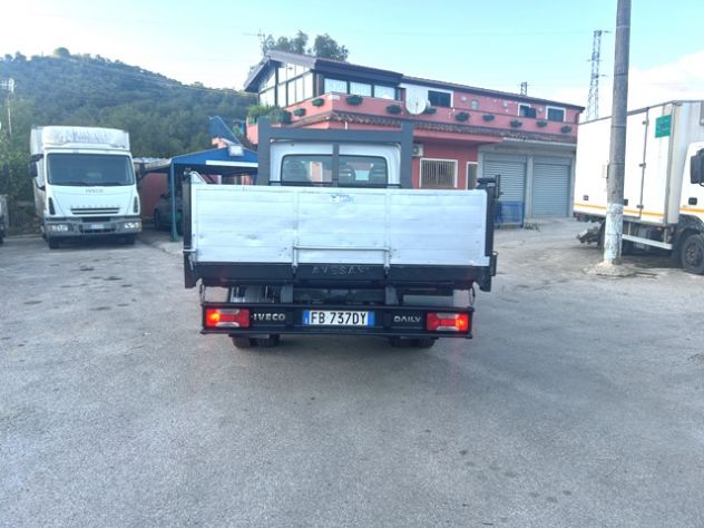 camion iveco daily 35c15 ribaltabile - Foto 4