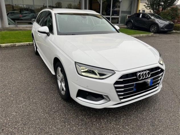 Audi A4 A4 Avant 30 TDI/136 CV S tronic Business Advanced