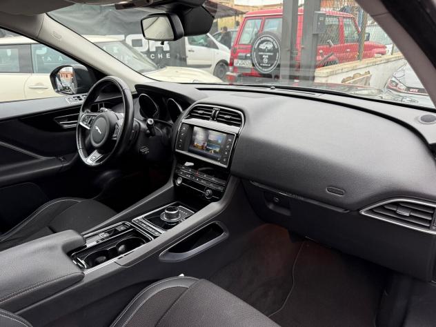 Jaguar F-Pace 2.0 D 180 CV AWD R-Sport - 93.000km - Superprezzo - Foto 9