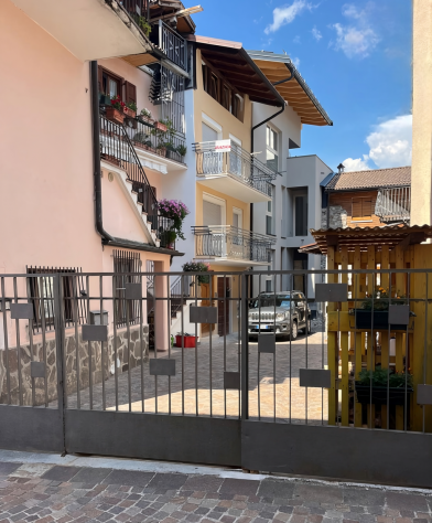 Caldonazzo – Porzione di casa ristrutturata con posto auto privato