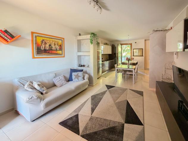 Porzione di casa in vendita a Costabissara - Foto 2