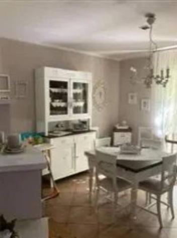 Immobile in asta di 251 m² con più di 5 locali e box auto in vendita a Fermignano - Foto 8
