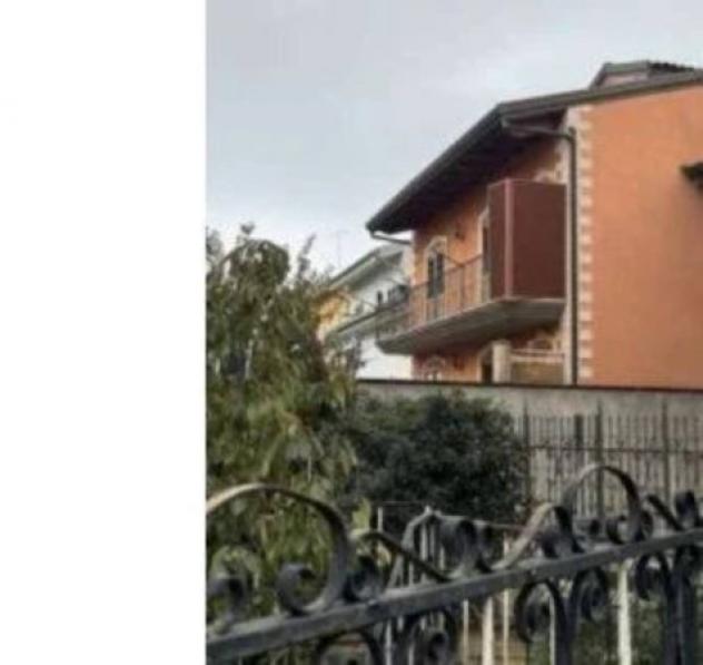Immobile in asta di 151 m² con più di 5 locali in vendita a Palazzo San Gervasio - Foto 2
