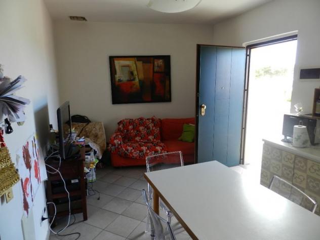 APPARTAMENTO di 3 vani e di 60 mq (ROSIGNANO MARITTIMO - Rosignano Solvay) rif. R0261 - Foto 4