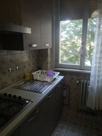 PER STUDENTI CAMERE IN AFFITTO CENTRO PARMA - Foto 3