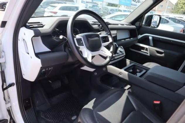LAND ROVER Defender 110 200 CV AWD X-Dynamic SE rif. 22843250 - Foto 7