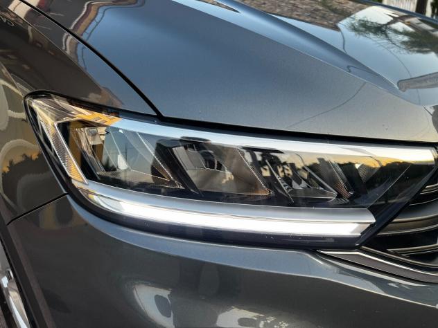 Volkswagen T-Roc 2.0 TDI SCR 150 CV DSG -2023 - Foto 7