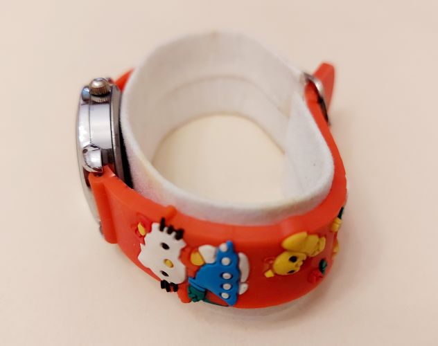 Orologio al quarzo per bambini ragazzi Hello Kitty con cinturino in gomma rosso - Foto 5