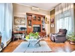 Villa di 245 m² con più di 5 locali e box auto in vendita a Legnano [rif. D &hellip;