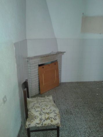 Casa terratetto nel centro storico di Lodé – 85 m², da ristrutturare - Foto 6