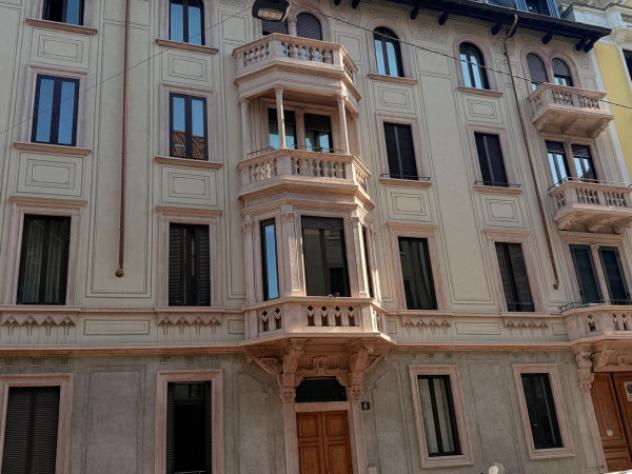 Attico / Mansarda di 85 m² con 3 locali in vendita a Milano - Foto 2
