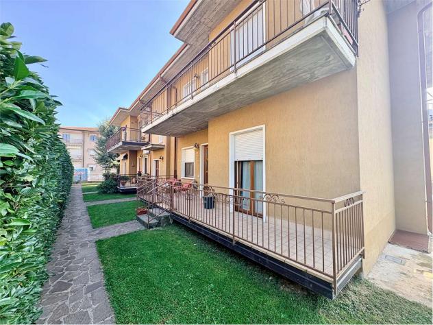 V005550 - APPARTAMENTO TRILOCALE CON DUE BAGNI E GARAGE IN ZONA MADONNA DEL POPOLO A VILLAFRANCA