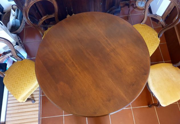 Tavolo estendibile e 4 sedie in radica di noce - Foto 5