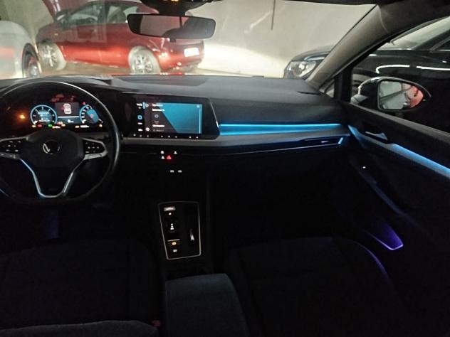 Volkswagen Golf 8 2.0 TDI SCR Style