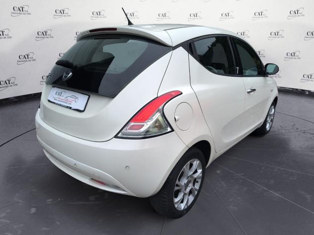 Lancia Ypsilon 1.2 Gold - Foto 6