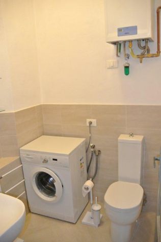 PISA CENTRO AFFITTO UN POSTO LETTO IN AMPIA DOPPIA PER STUDENTI - Foto 8