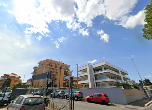 GEMELLI BILOCALE ARREDATO CON TERRAZZO