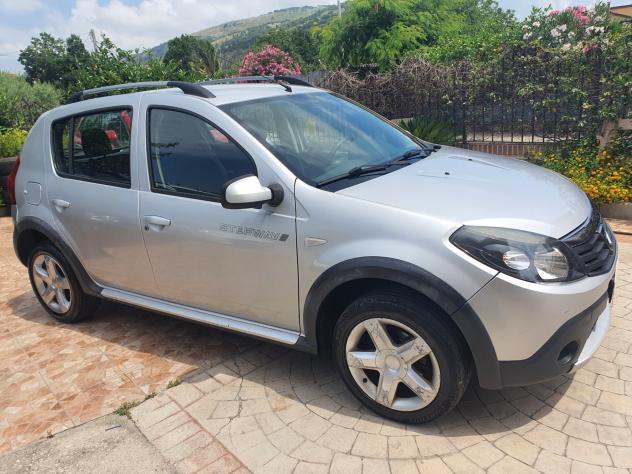 Dacia Sandero Stepway 1.5 dCi 90CV neopatentati - Foto 3
