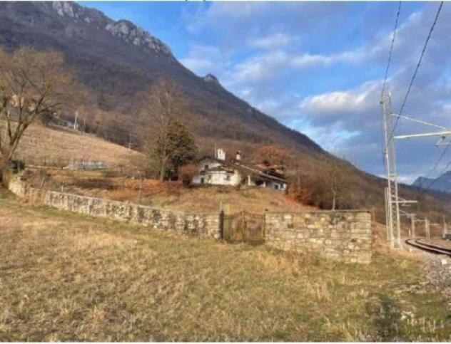 Immobile in asta di 500 m² con più di 5 locali e box auto in vendita a Belluno - Foto 10