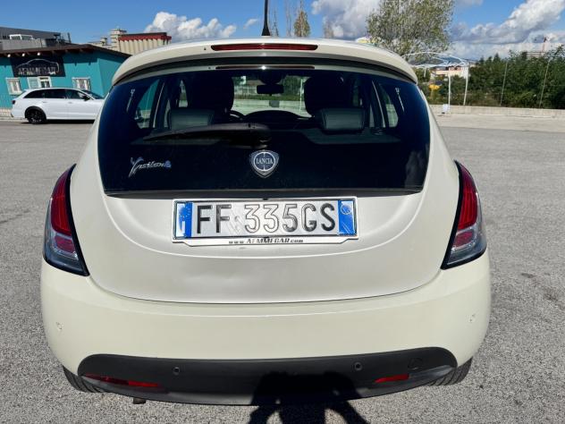 Lancia Ypsilon 0.9 TwinAir 85 CV 5 porte S&S Platinum - Foto 5