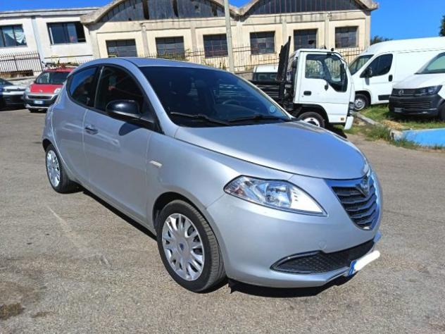 LANCIA Ypsilon 1.2 69 CV 5 porte S&S Platinum rif. 24113064 - Foto 2