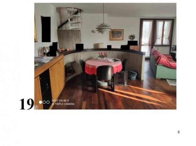 Immobile in asta di 232 m² con più di 5 locali e box auto doppio in vendita a Erba - Foto 13