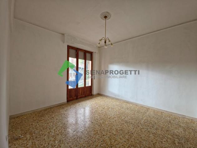 Via Perfetti a Siena. Grande Quadrilocale da 130 mq , 3 camere, 2 bagni, con Box e Posto Auto! - Foto 12