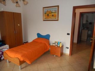 Stanza in appartamento in affitto a Catanzaro