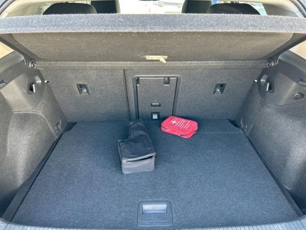 Volkswagen Golf VIII 2020 1.5 tgi Style 130cv dsg - Foto 5