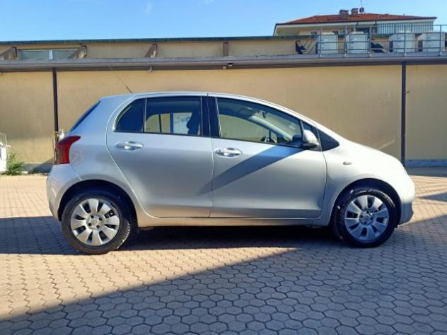 TOYOTA Yaris 1.0 rif. 24149072 - Foto 3