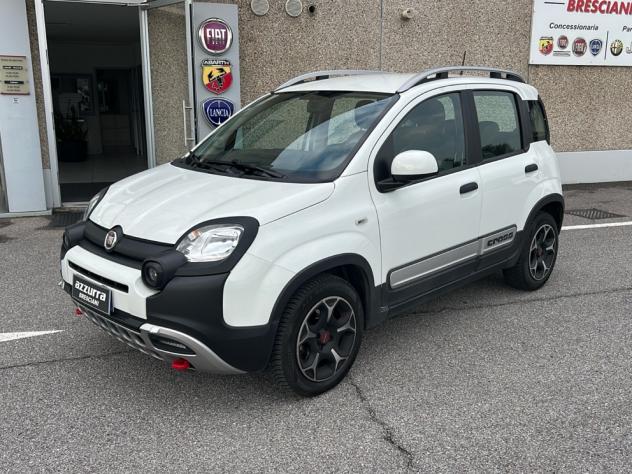 FIAT Panda Cross Panda 1.0 firefly hybrid Cross s&s 70cv 5p.ti (trazione anteriore)