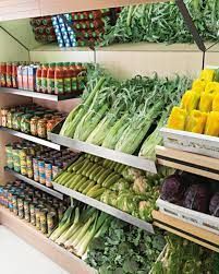 FRUTTA E VERDURA AL CENTRO DI MILANO- ""PICCOLO E REDDITIZIO"" ABBIAMO UN BEL NE - Foto 3
