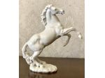 NOTA SCULTURA "CAVALLO RAMPANTE"