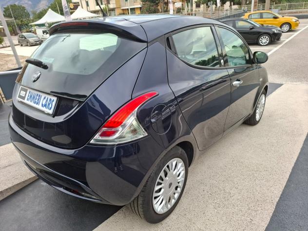 LANCIA YPSILON 1.2 ECOCHIC GPL CASA MADRE 69 CV - Foto 5