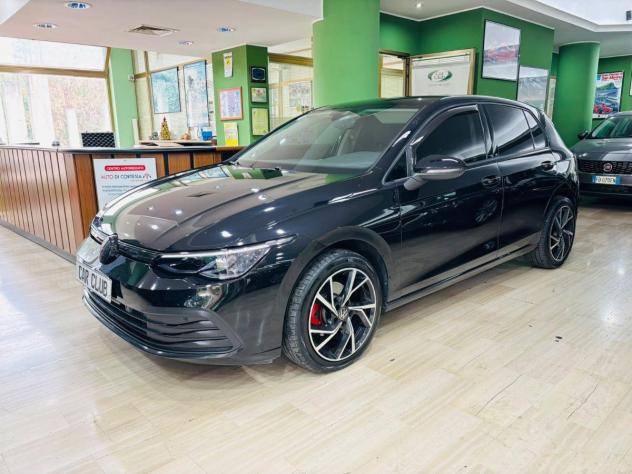 Volkwagen Golf 8.5 2.0 TDI 150cv DSG Total Black Pack