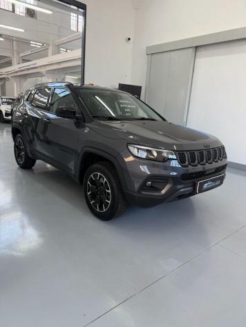 Jeep Compass 1.3 Turbo T4 240 CV PHEV AT6 4xe Trailhawk - Foto 7