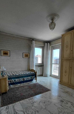 Privato vende ampio trilocale panoramico fronte parco e collina tripla esposiz. - Foto 7