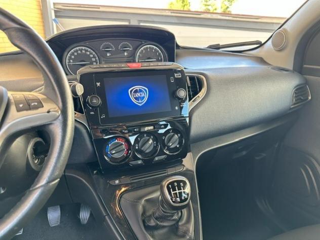 Lancia Ypsilon 1.0 FireFly 5 porte S&S Hybrid Gold - Foto 10